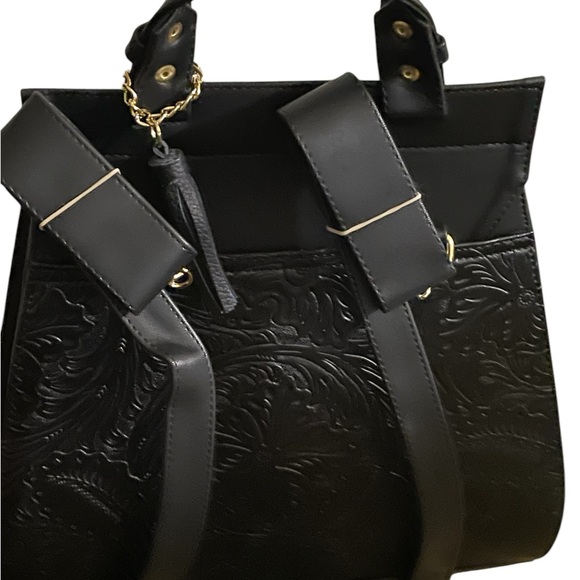 Vegan Backpack, Black backpack, Embroidered Backpack, Floral Backpack, Vegan - Picture 4 of 13